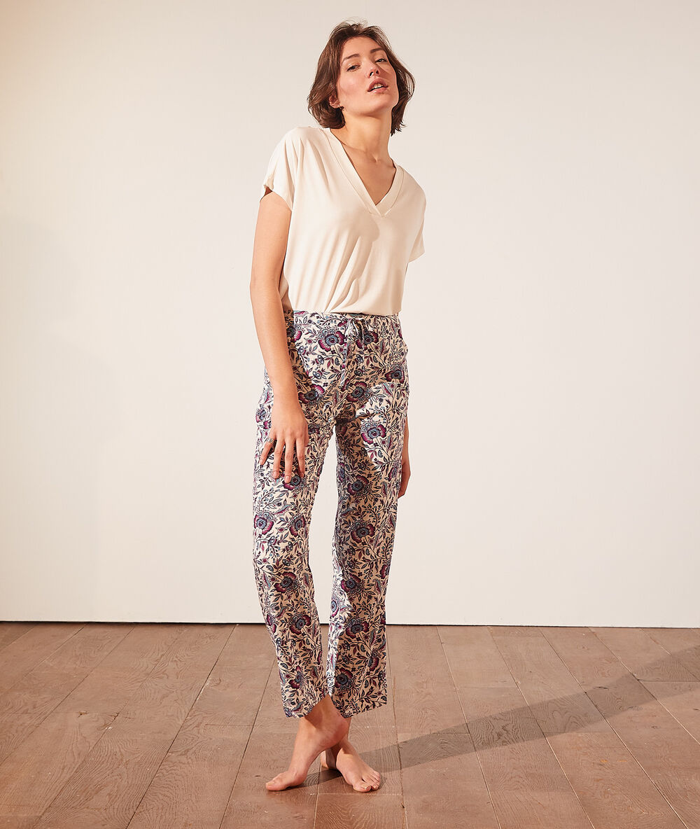 Pantalón pijama estampado crudo.