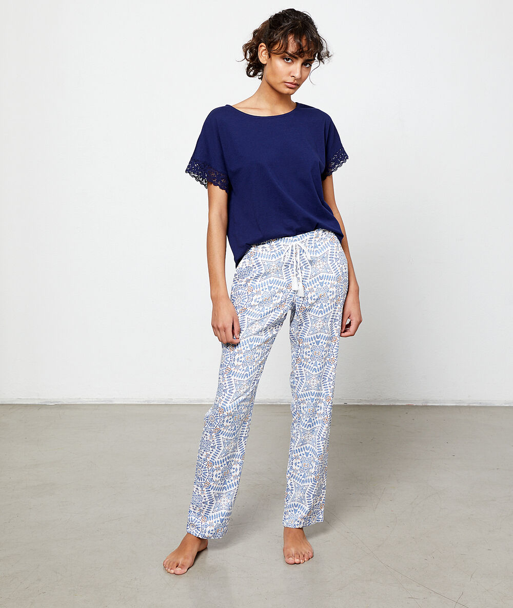 Pantalón estampado viscosa eco azul claro.