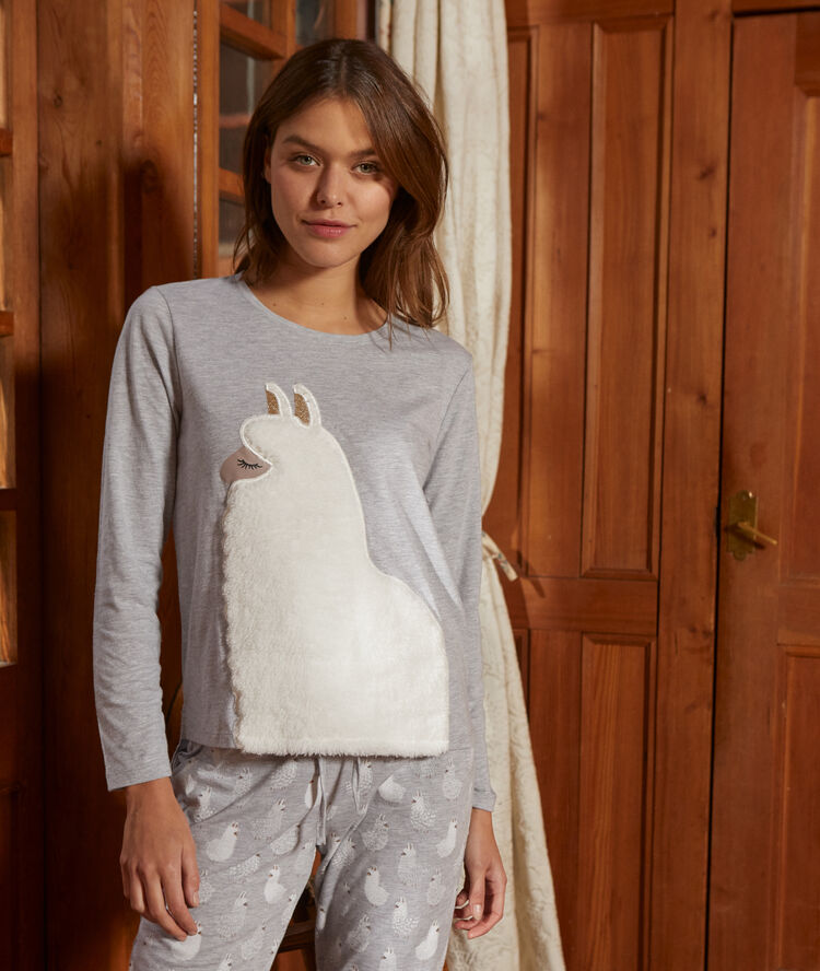 Pijama 3 piezas llama crudo.