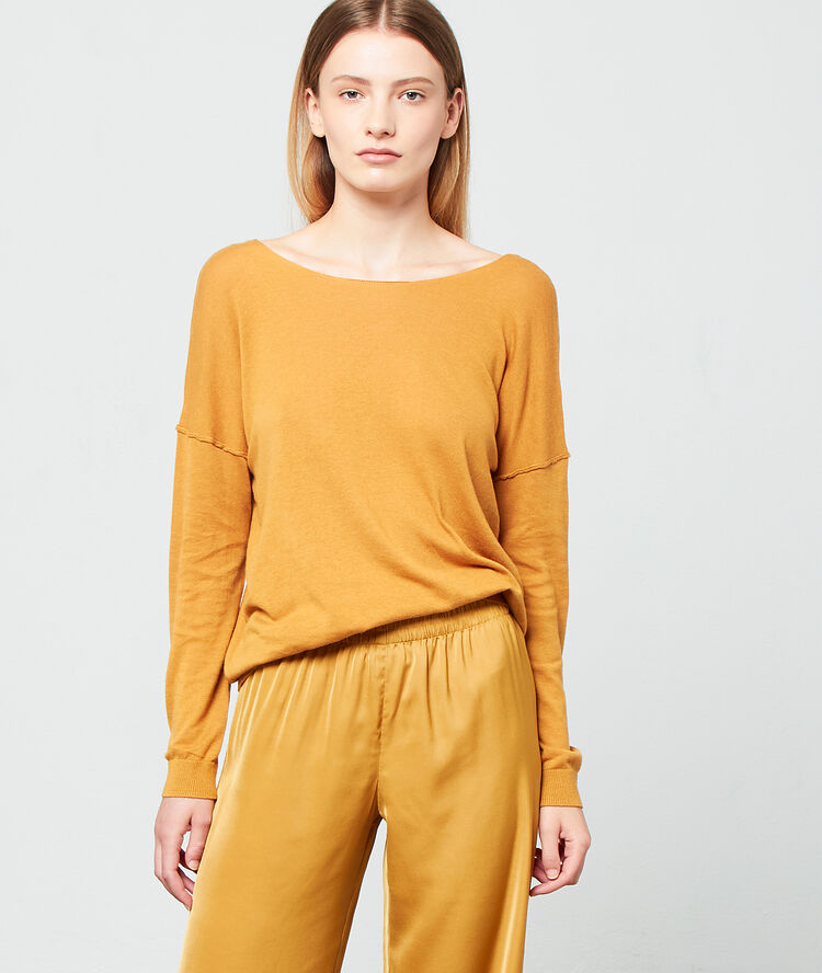 Jersey fino cuello barco c.ocre.