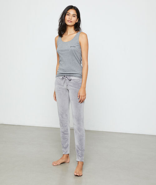Pantalón efecto terciopelo c.gris.