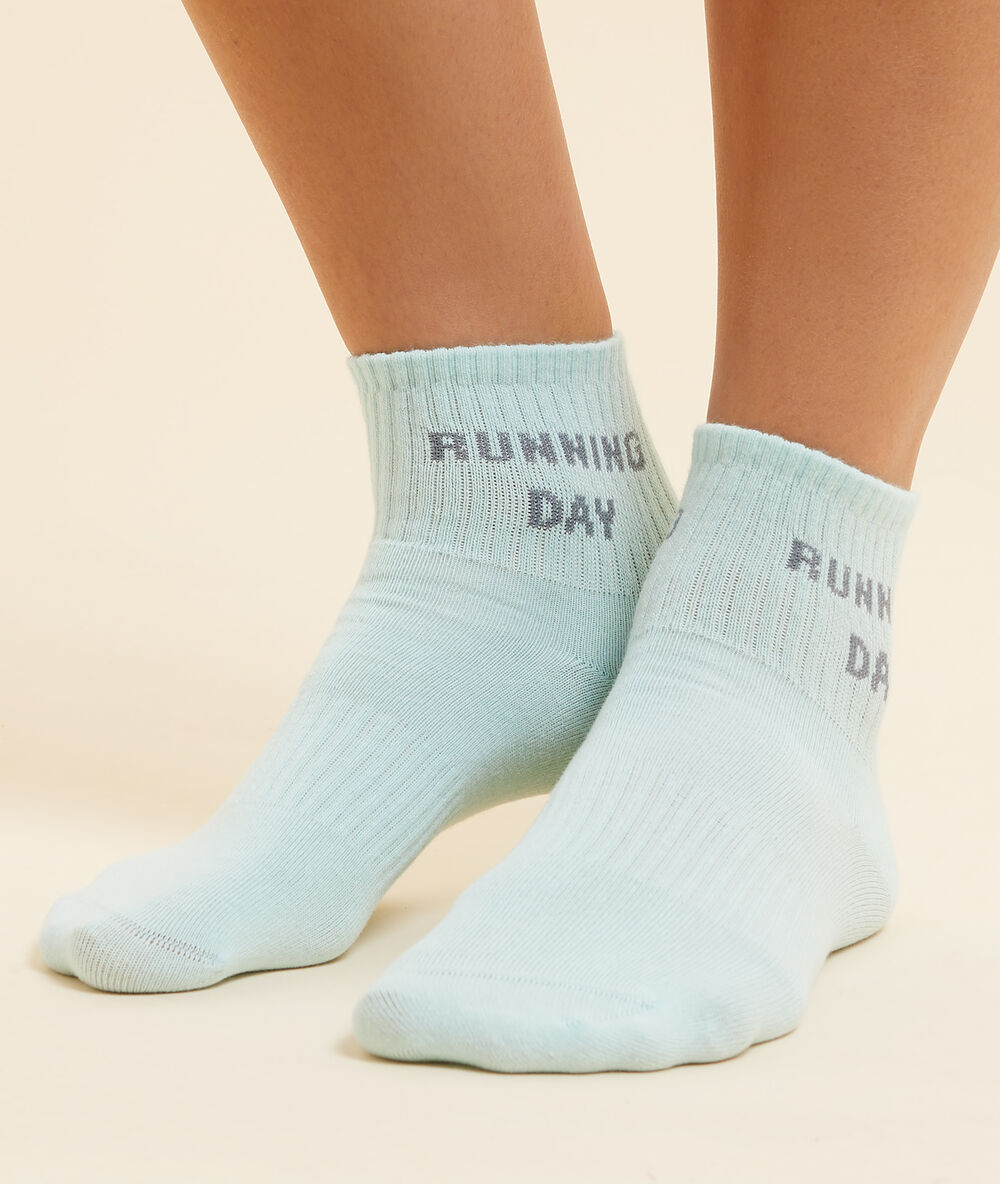 Calcetines cortos 'running day' azul.