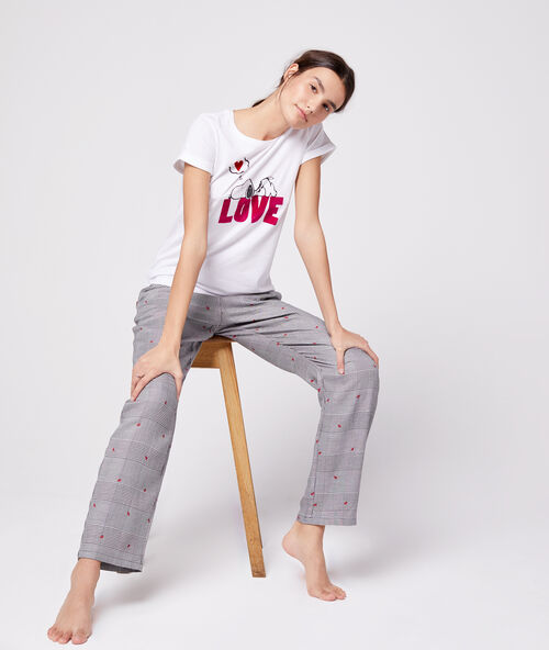 Camiseta dibujo love snoopy crudo.