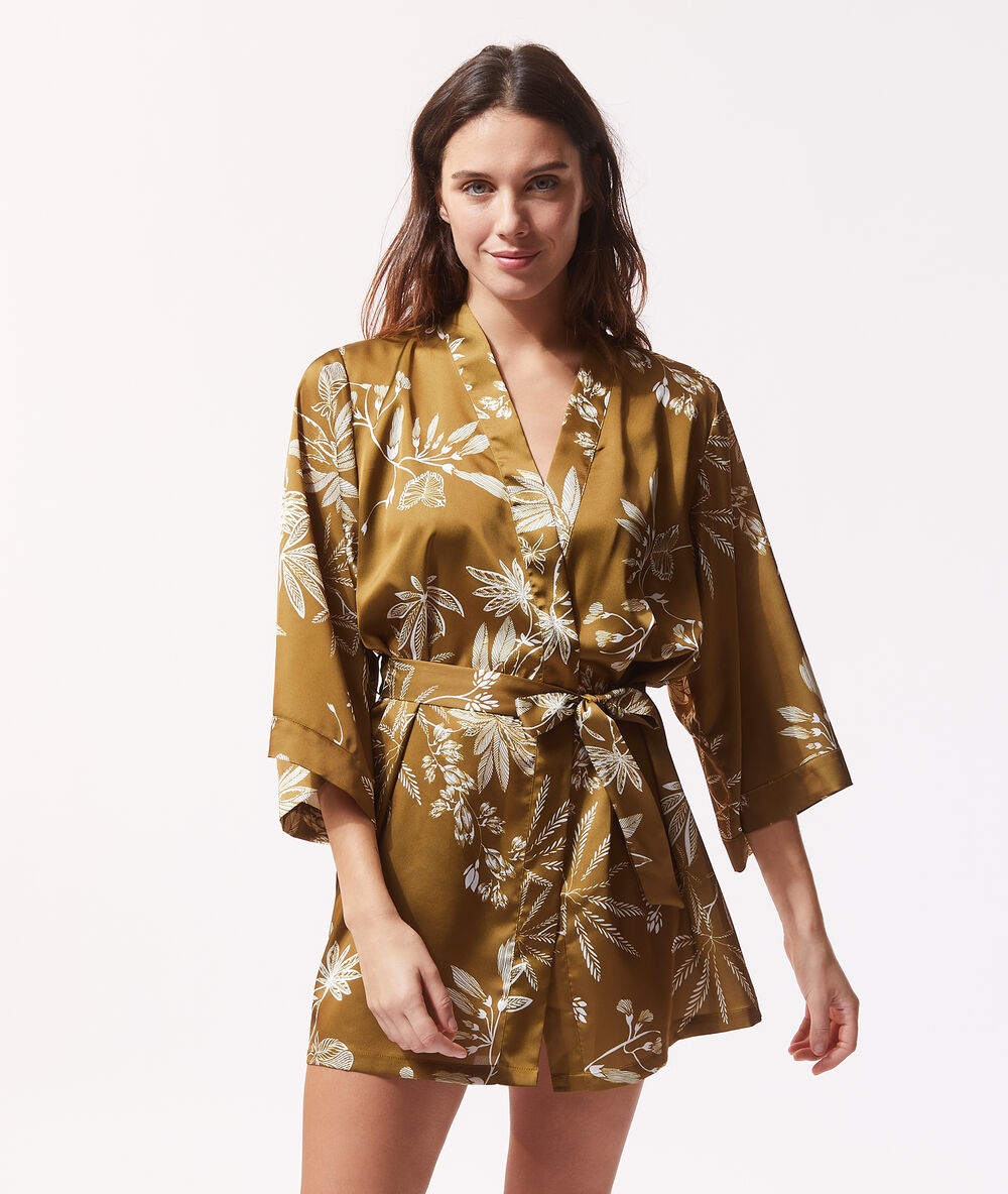 Kimono estampado de satén bronce.