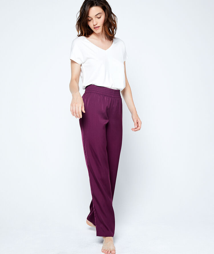Pantalón recto de satén, cintura elástica violeta.