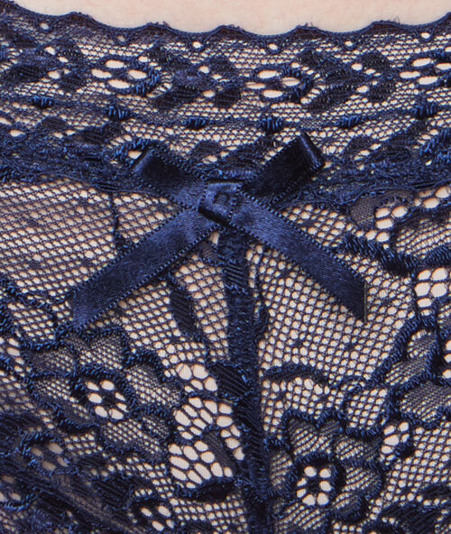 Shorty encaje azul.