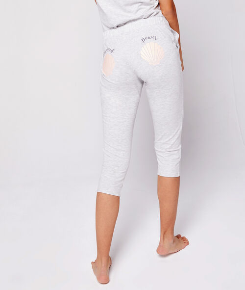 Pantalón capri dibujo conchas marinas Pantalón capri dibujo conchas marinas