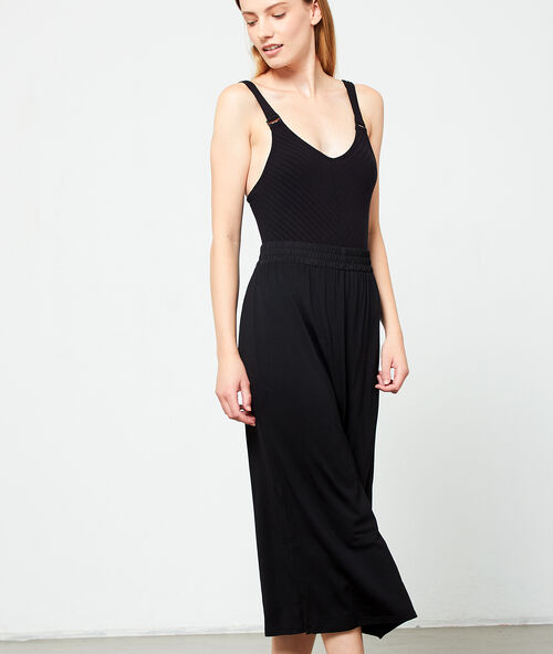 Jupe longue fluide ceinture satin&eacute;e noir.