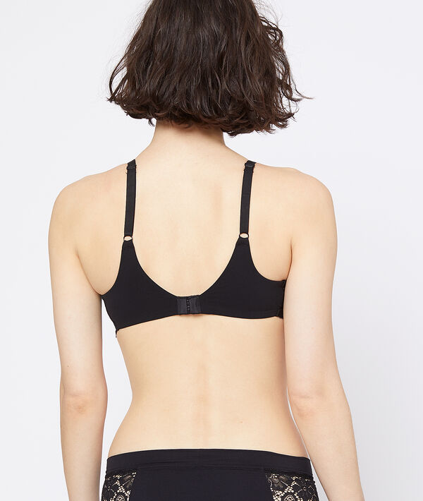 Sujetador triangular push up de encaje floral. Copa A-C Sujetador triangular push up de encaje floral. Copa A-C