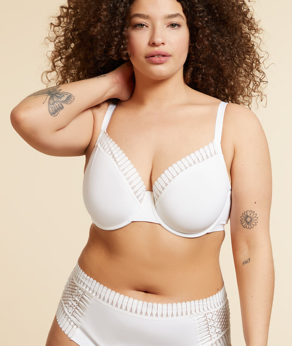 Soutien-gorge corbeille ecru.