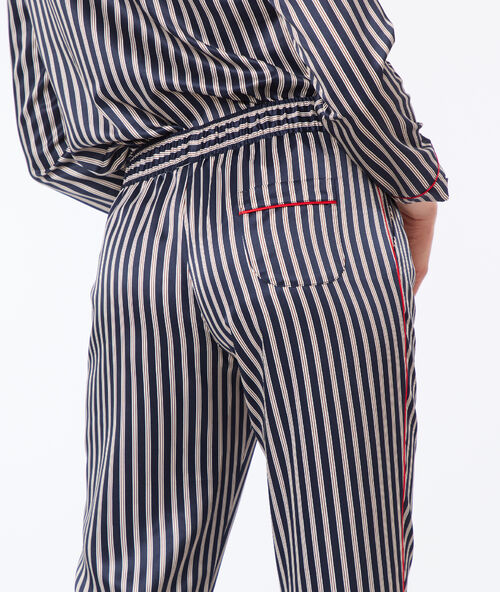Pantalón estampado de rayas azul noche.