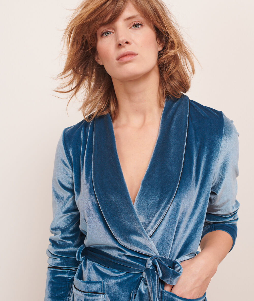 Chemise de pyjama velours bleu petrole.