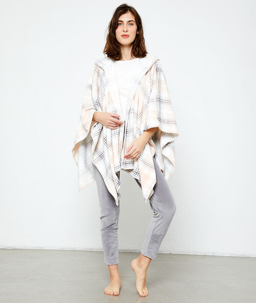 Poncho estampado de cuadros crudo.
