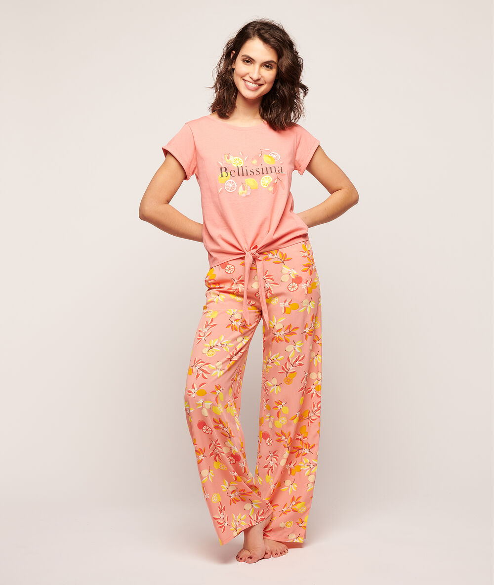 Camiseta 'bellissima' rosa.