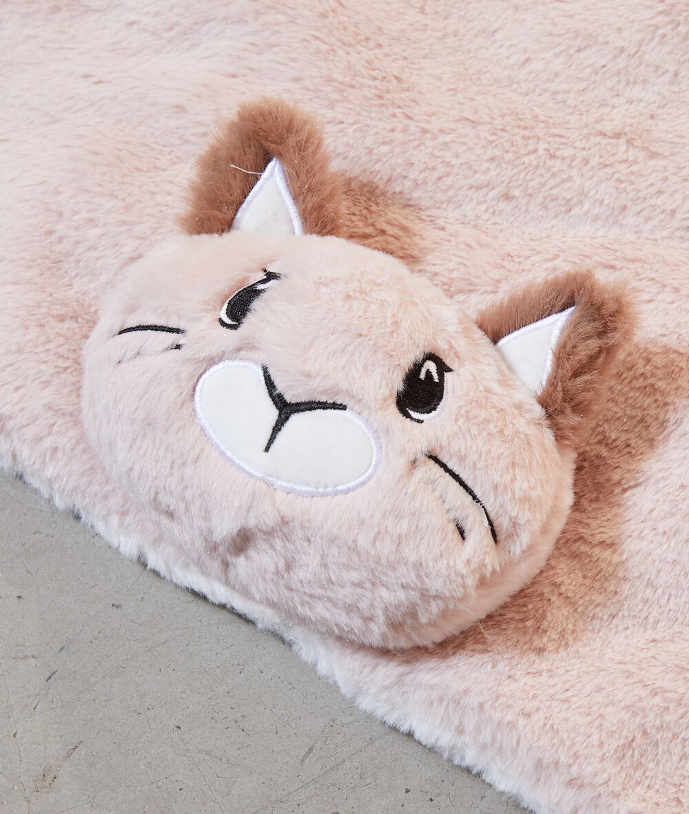 Guarda-pijamas mapache rosa.