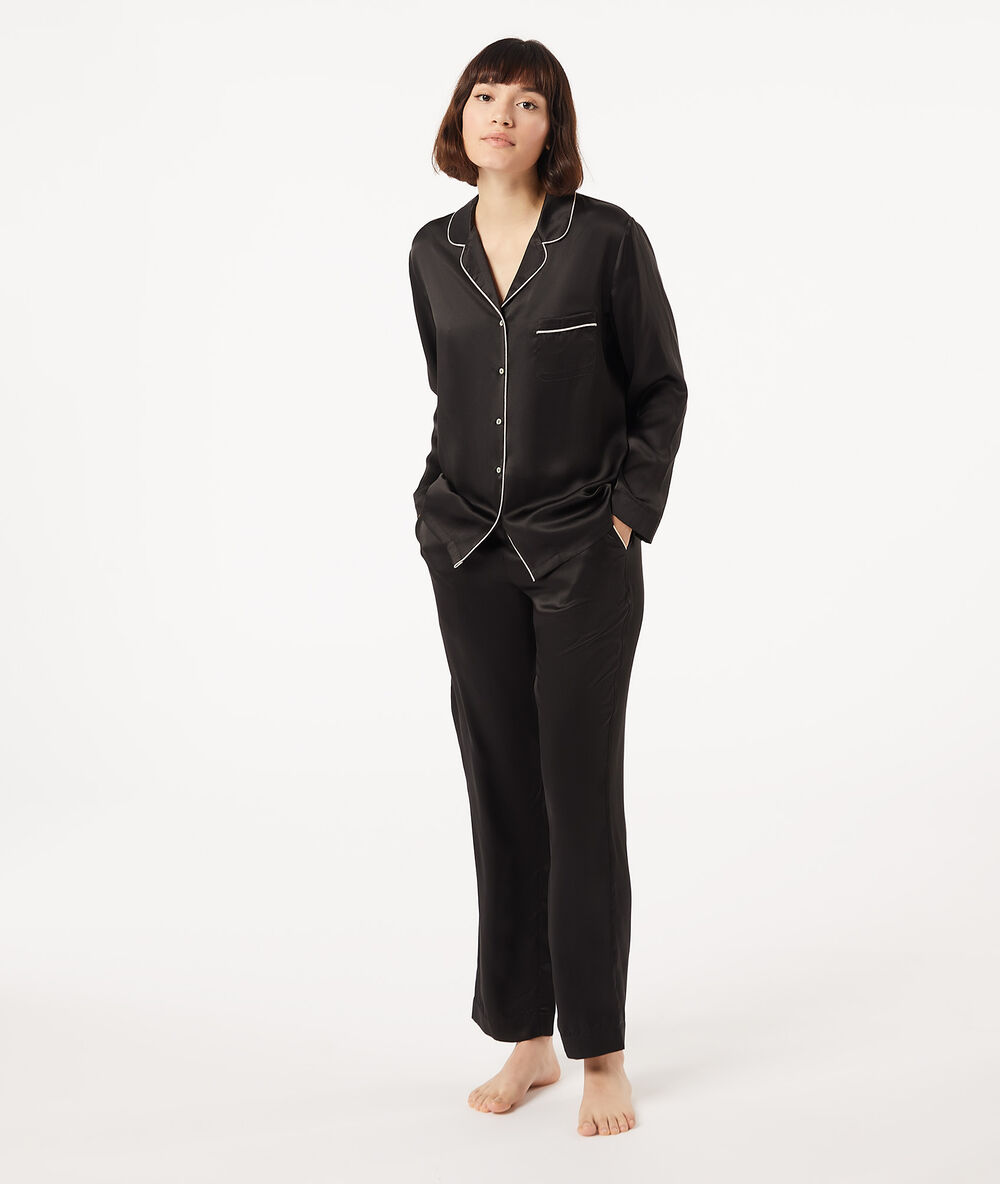 Pantalón pijama de seda negro.