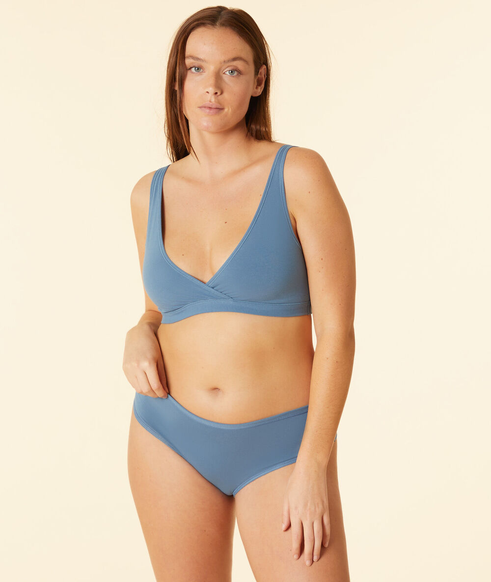 Braguita brasileña de algodón azul.