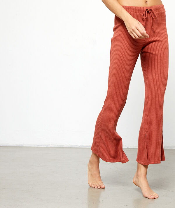 Pantalón ancho tejido canalé Pantalón ancho tejido canalé