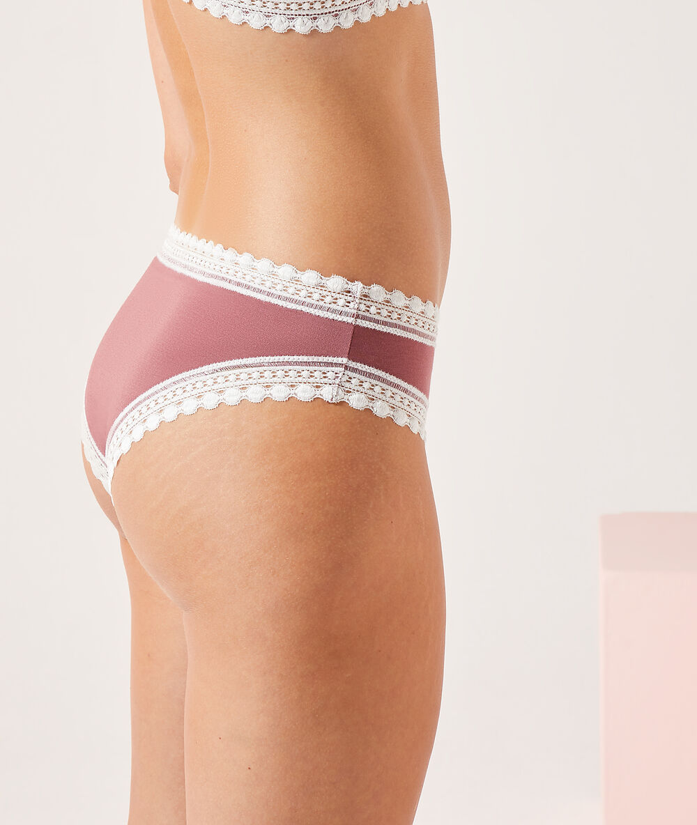 Culote liso rosa.