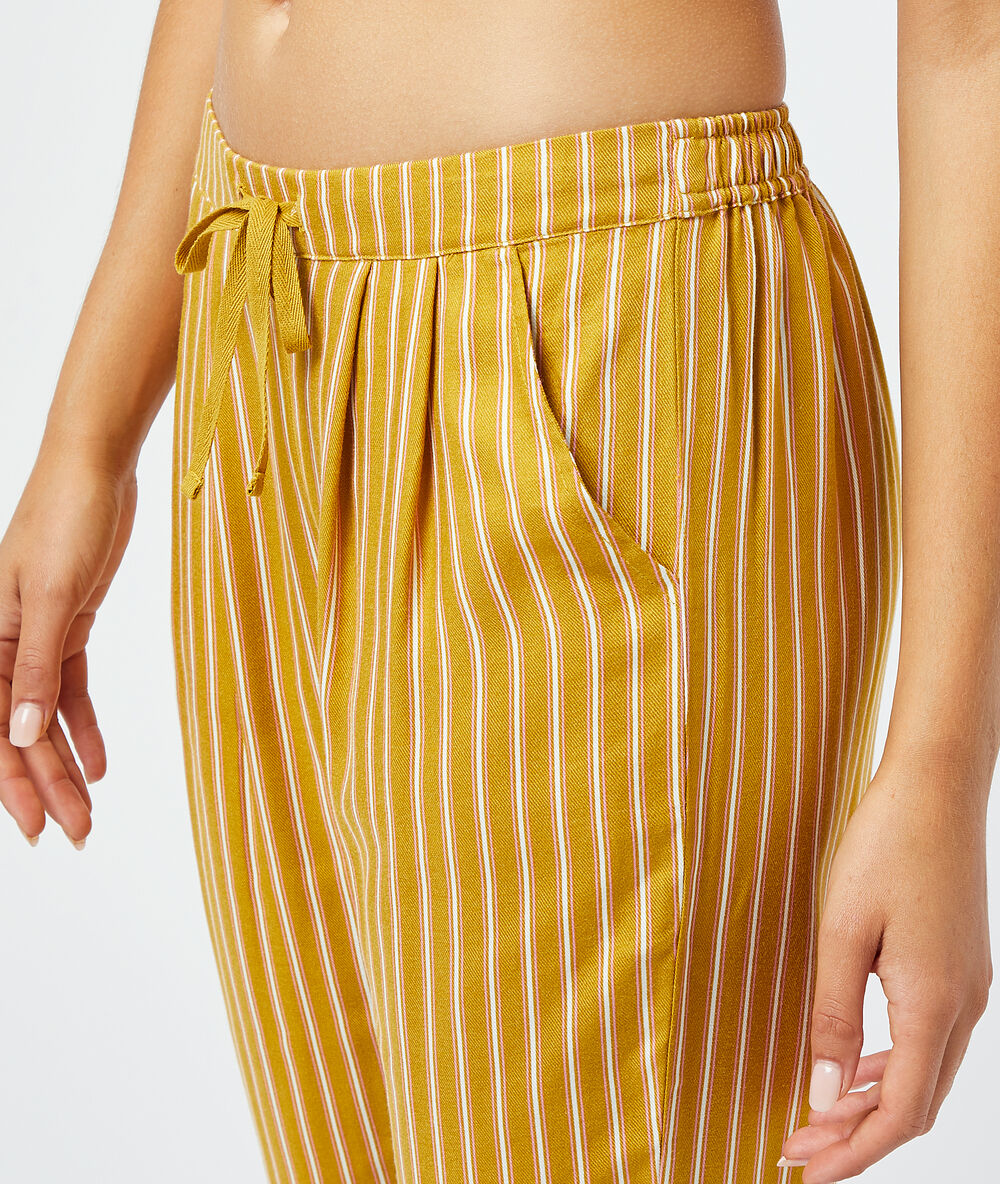 Pantalón pijama estampado de rayas anís.
