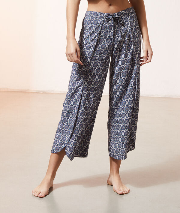 Pantalón 7/8 ancho Pantalón 7/8 ancho;${refinementColor}