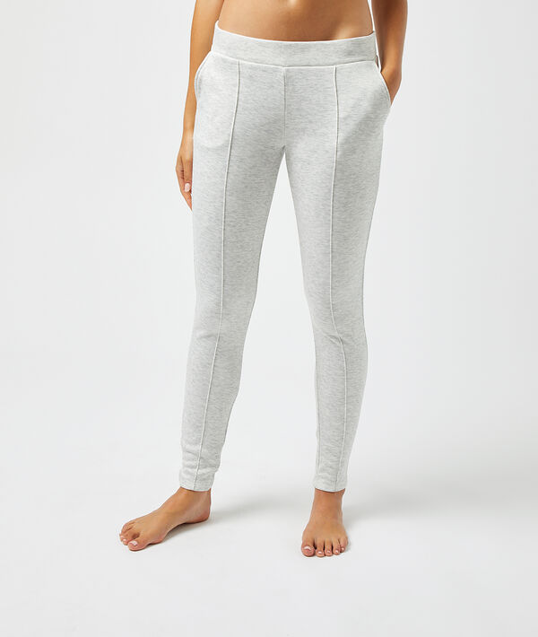 Pantalón liso Pantalón liso;${refinementColor}