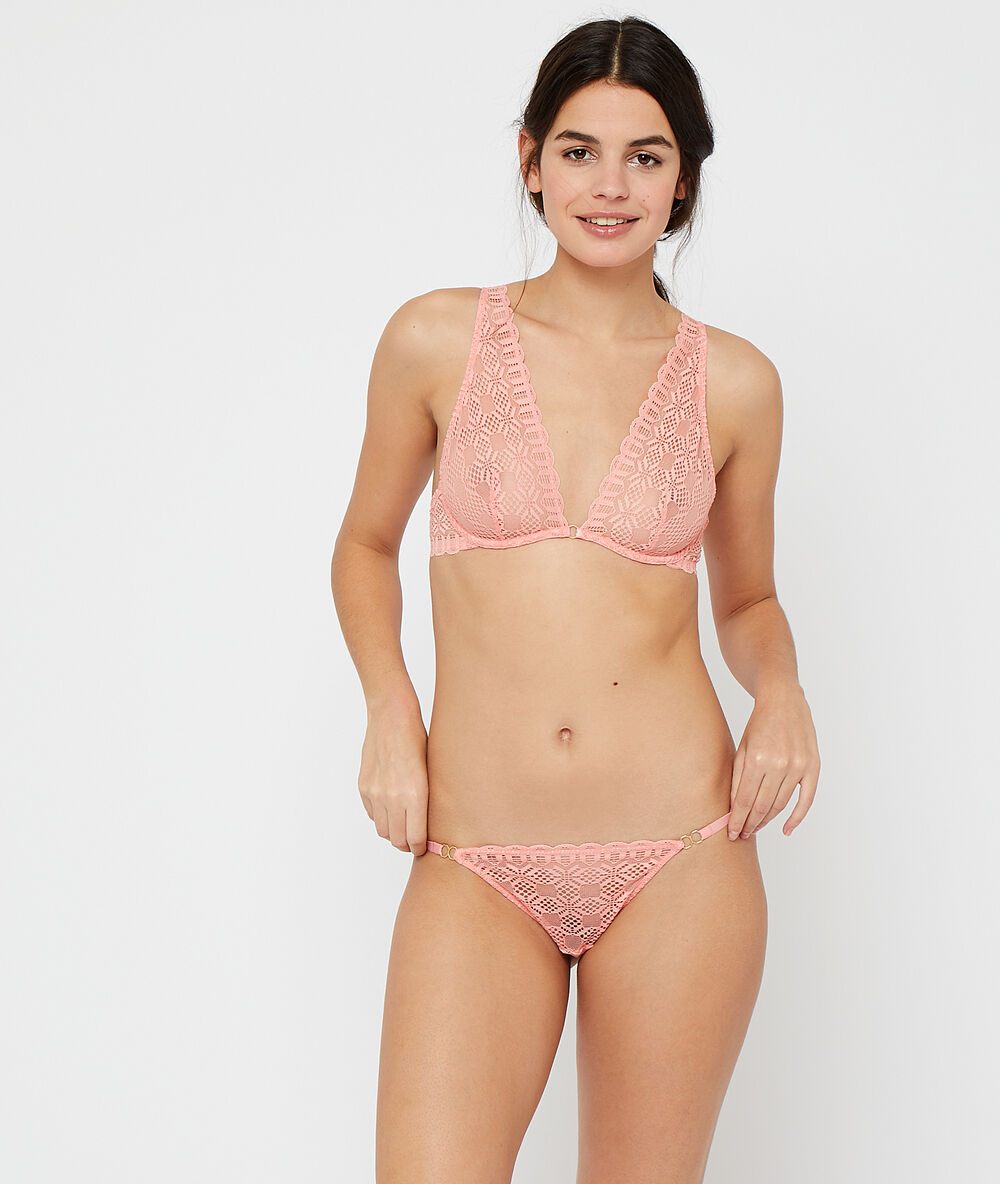 Braguita de encaje melocotón.