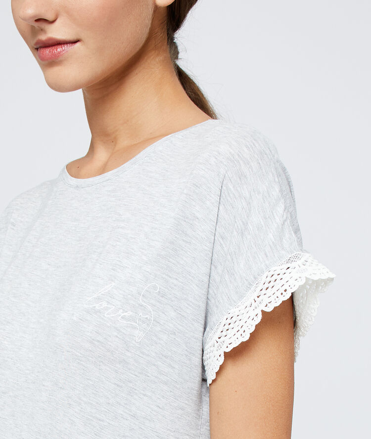 Camisón de viscosa y encaje c.gris claro.