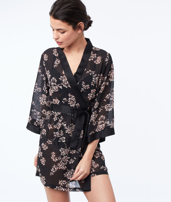 Bata tipo kimono estampado floral Bata tipo kimono estampado floral