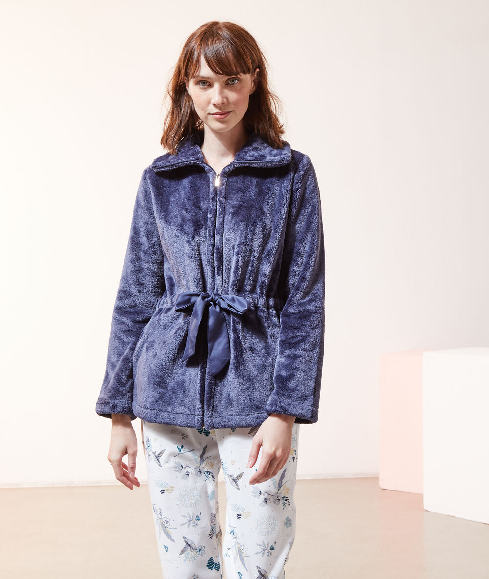 Chaqueta homewear ajustada en la cintura azul índigo.