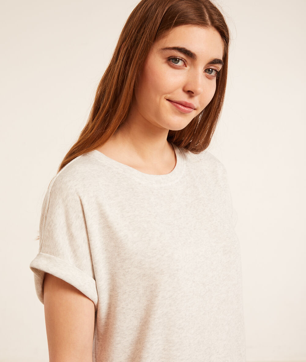 Camisón corto c.gris claro.