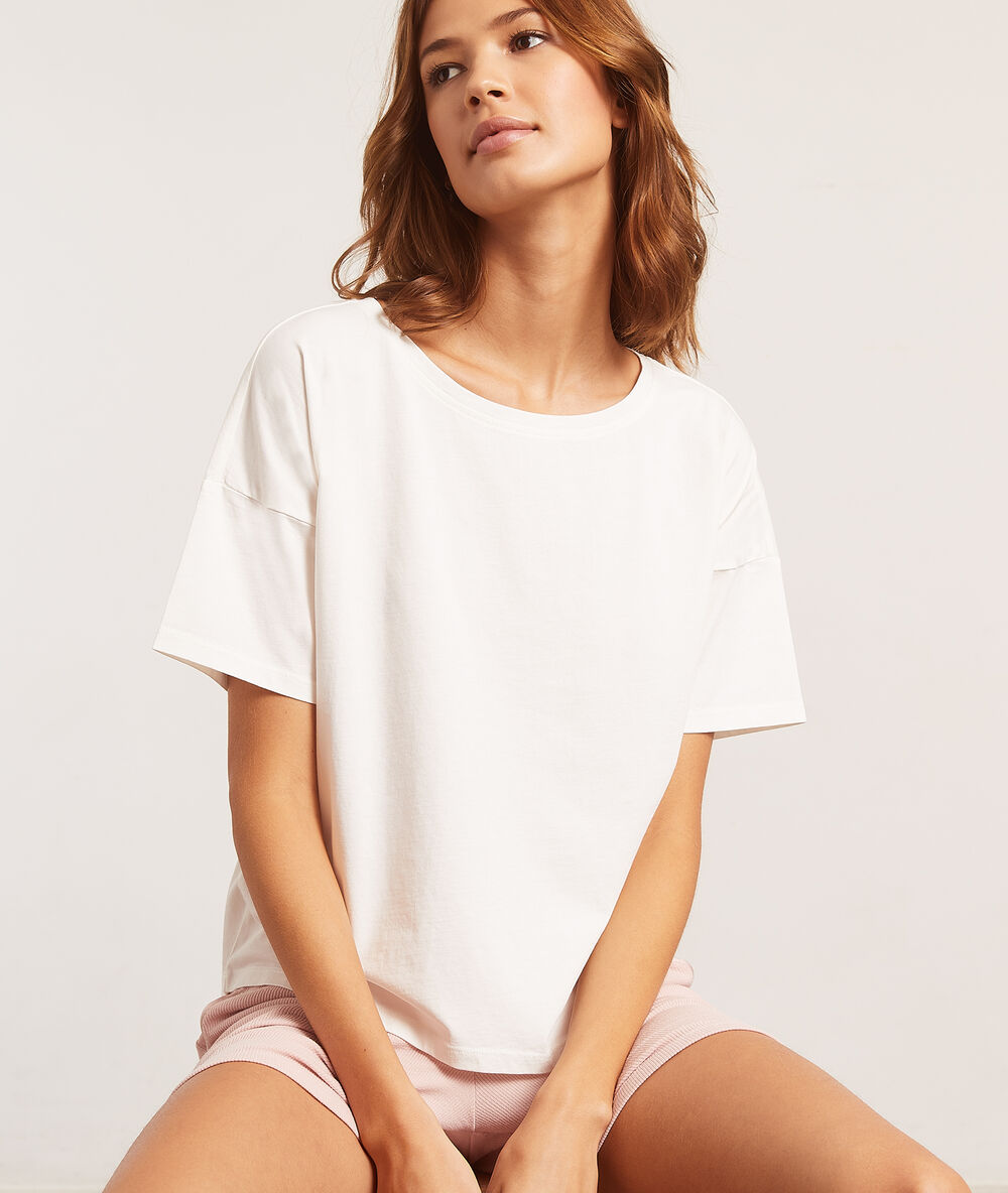 Camiseta algodón crudo.