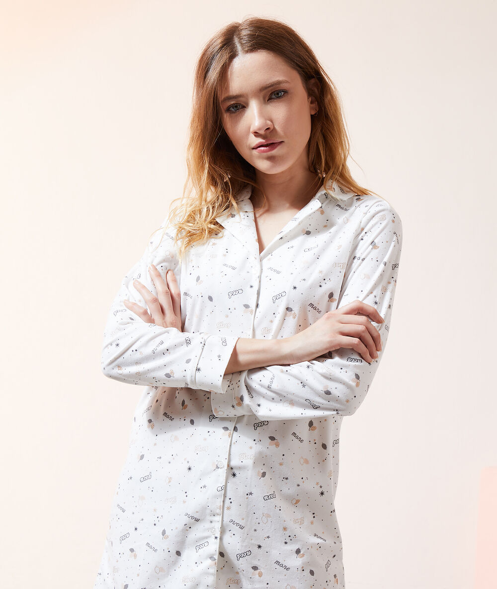 Camisón estampado crudo.
