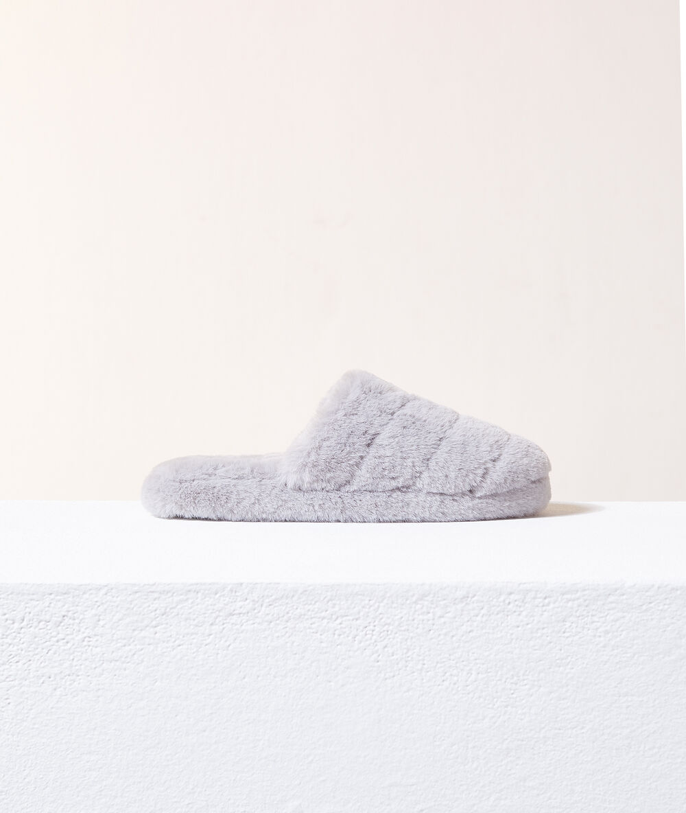 Zapatillas tejido peluche c.gris.
