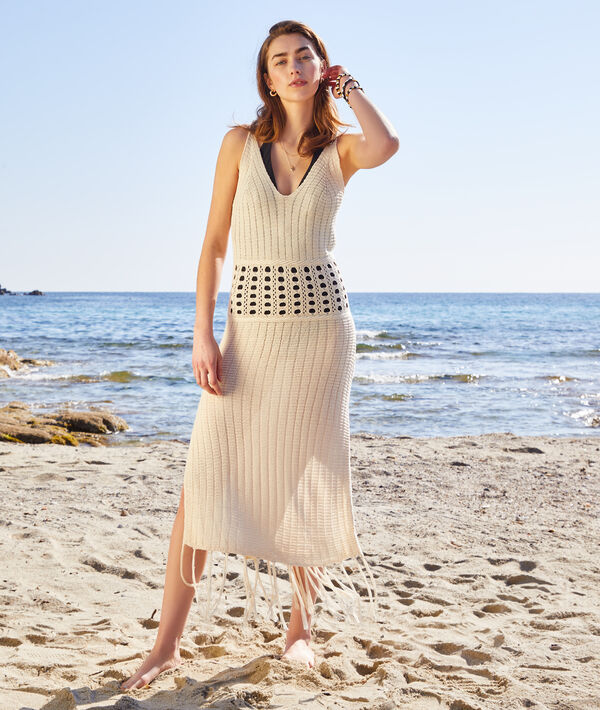 Vestido de punto con flecos Vestido de punto con flecos;${refinementColor}