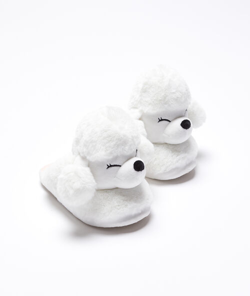 Zapatillas caniches 3d crudo.