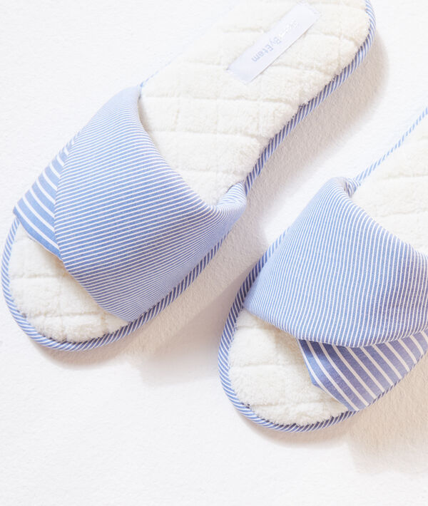Chaussons mules ouvertes Chaussons mules ouvertes;${refinementColor}