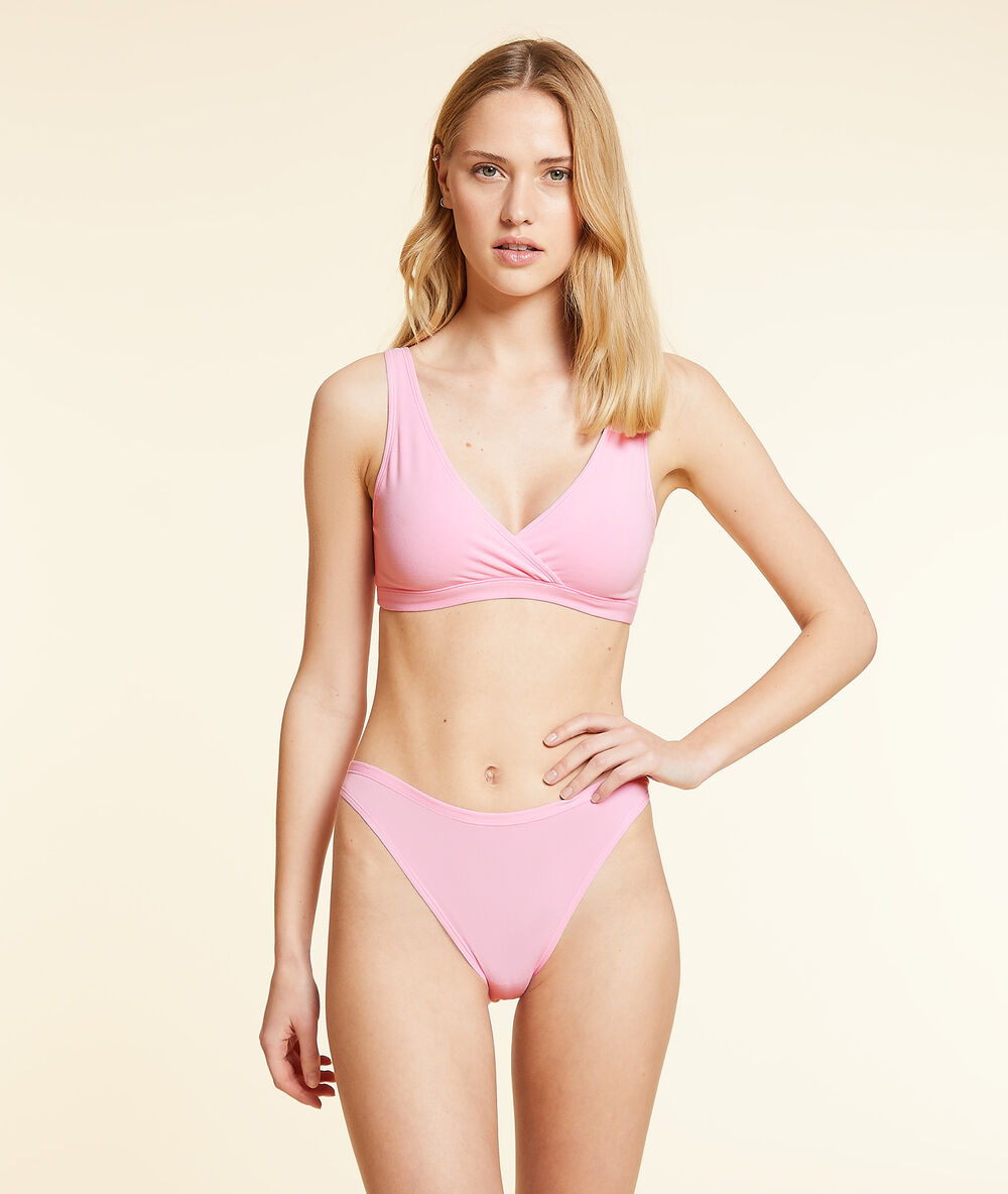 Braguita pierna alta de algodón rosa.