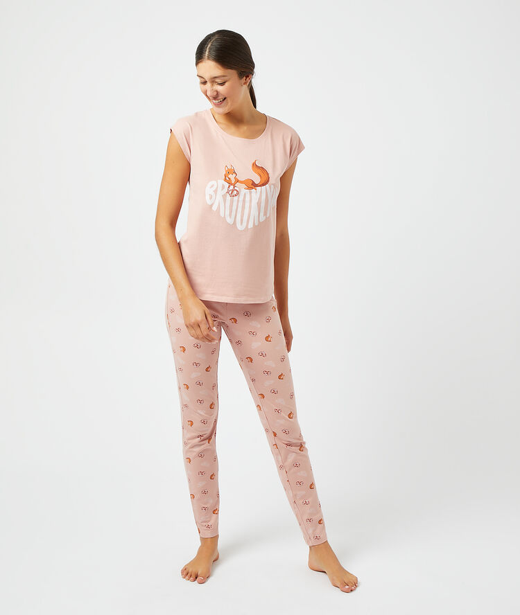 Pantalón largo estampado rosa.