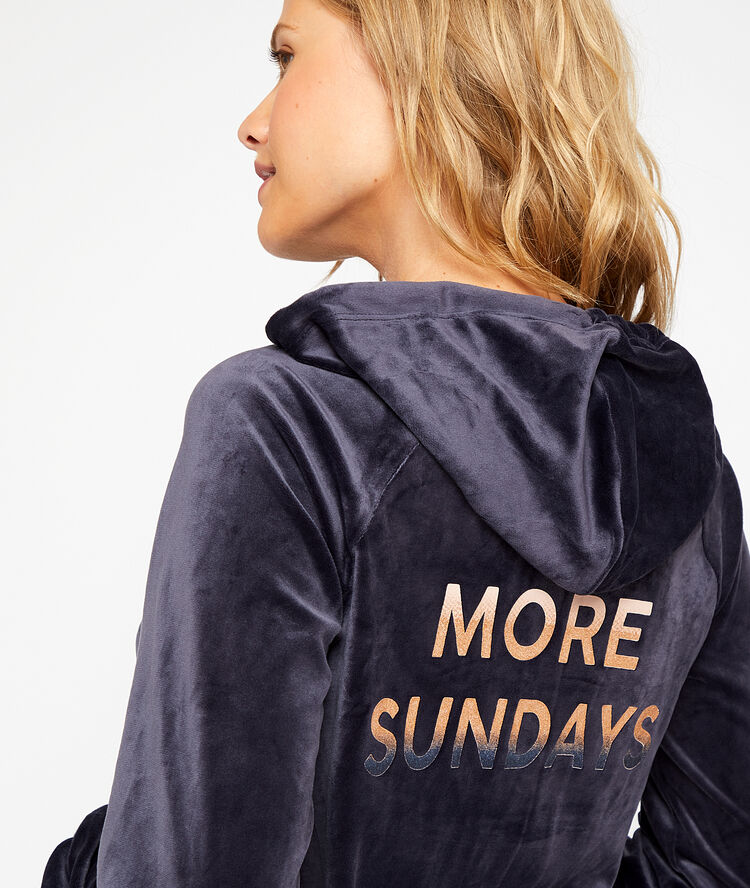 Chaqueta terciopelo 'more sundays' azul.