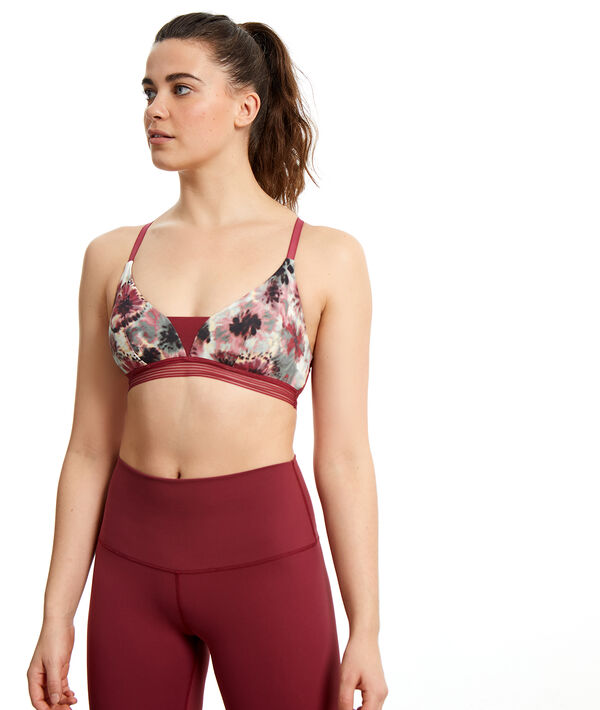 Top de yoga. Sujeción media Top de yoga. Sujeción media;${refinementColor}
