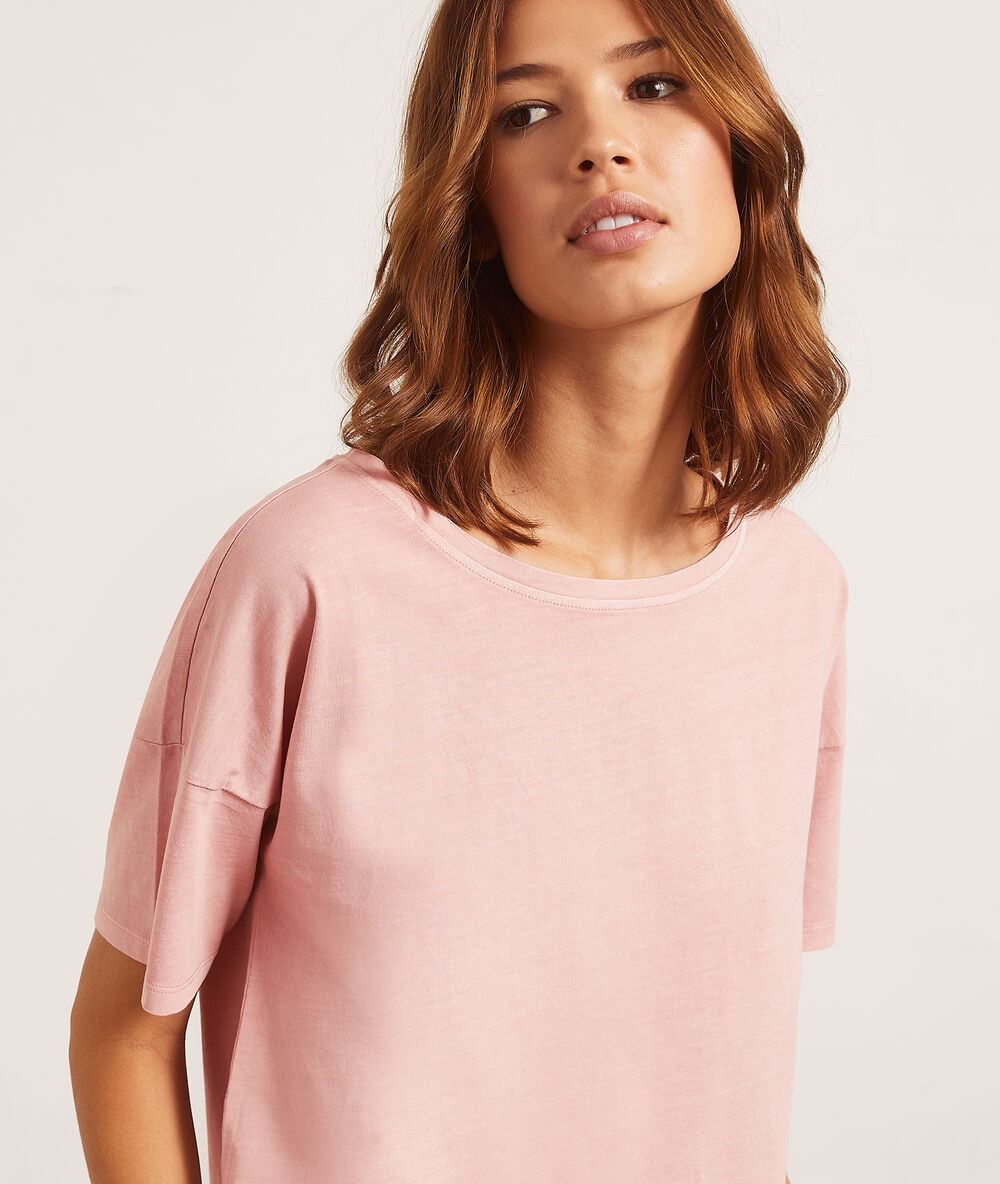 Camiseta algodón rosa pálido.