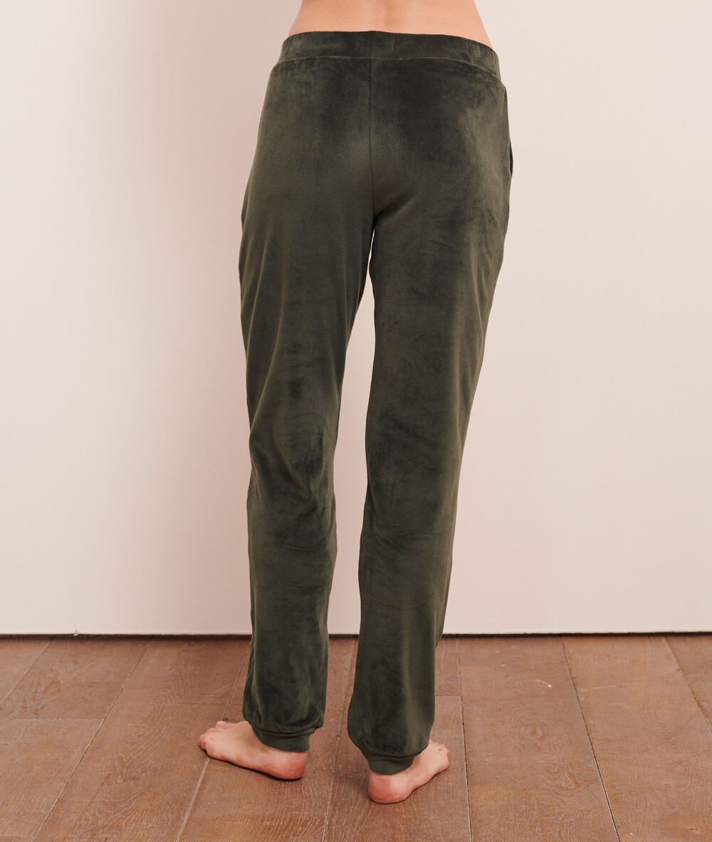 Pantalón hogareño caqui.
