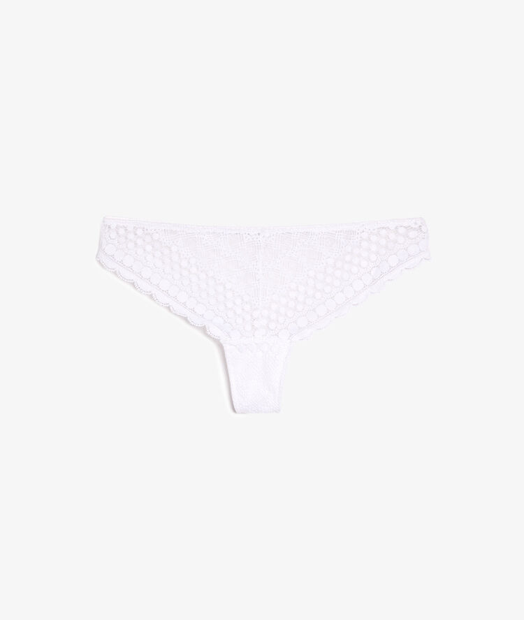 Tanga de encaje blanco.