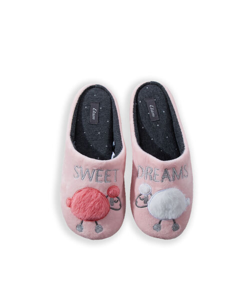 Zapatillas destalonadas ovejitas rosa.