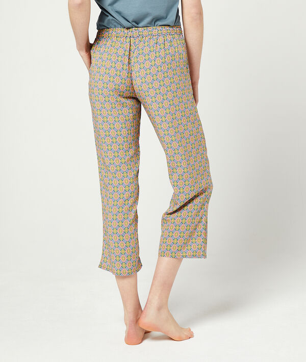 Pantalón 7/8 estampado gráfico Pantalón 7/8 estampado gráfico;${refinementColor}