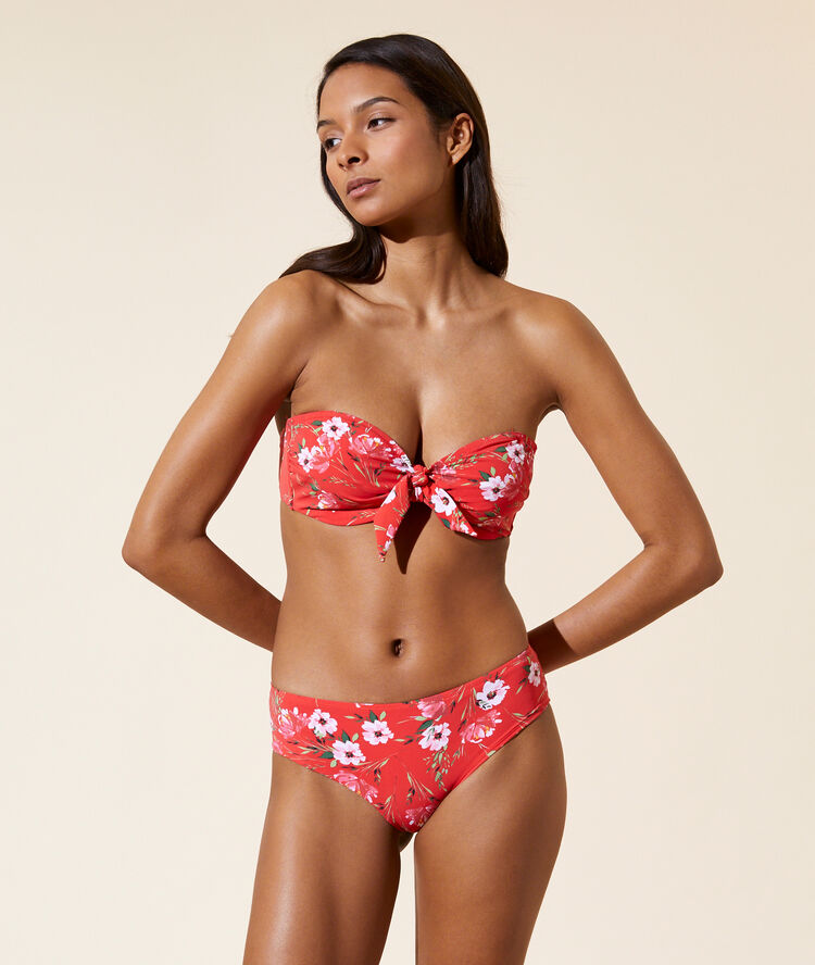 Sujetador bikini bandeau, estampado floral. copa c-d rojo.