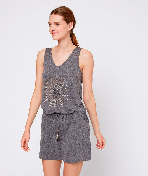 Camis&oacute;n sin mangas estampado sol c.gris.
