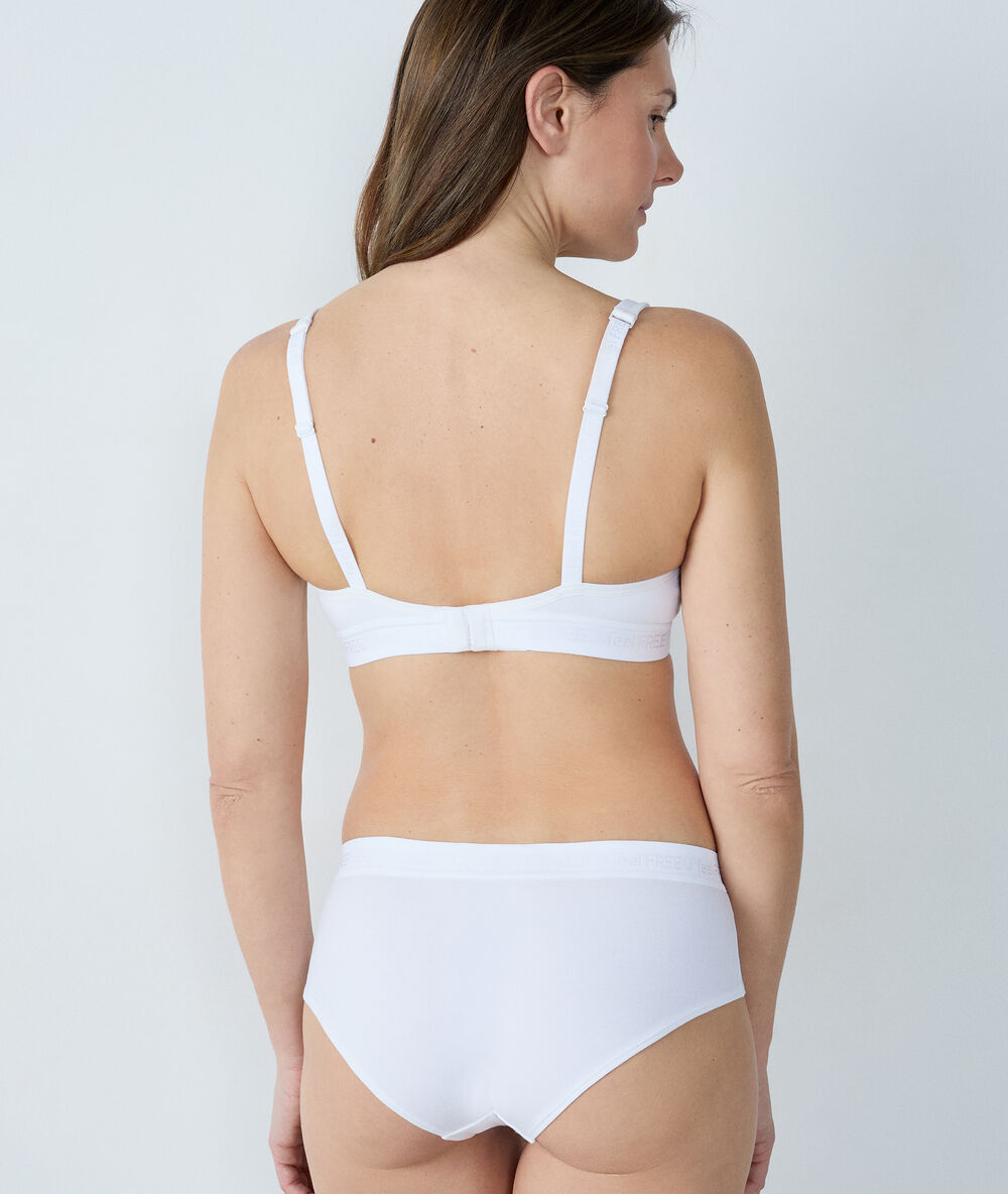 Sujetador triángulo sin aros, mastectomía. copa a-d blanco.
