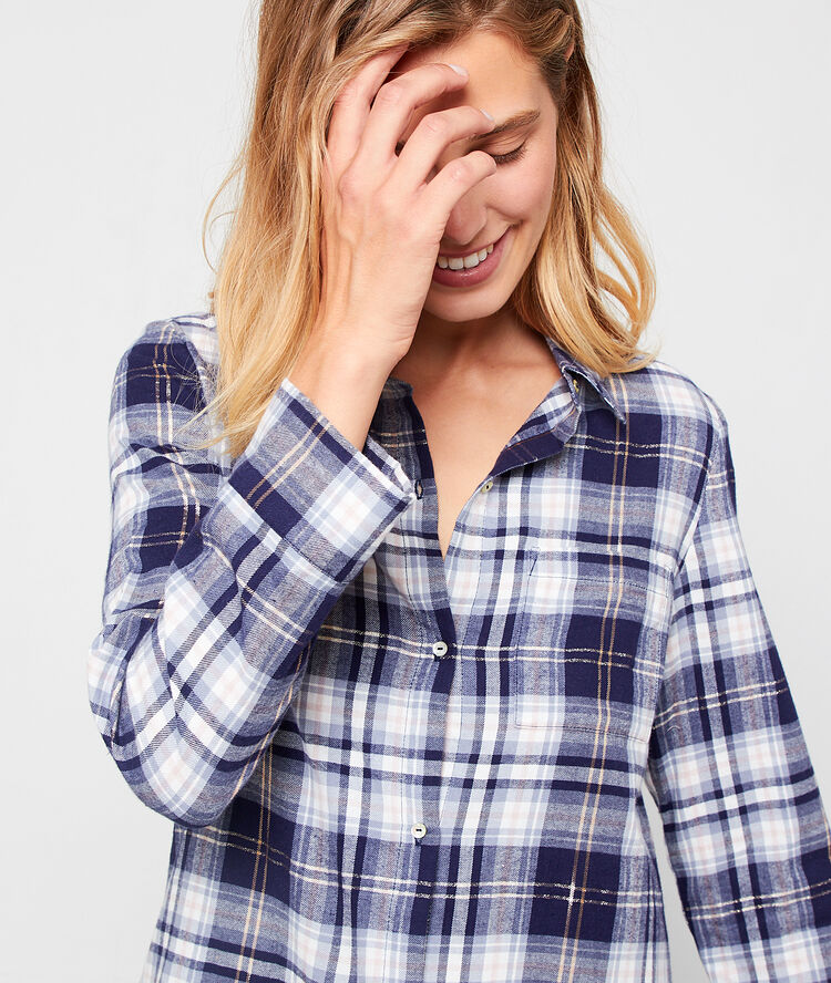 Camisón estampado de cuadros azul.